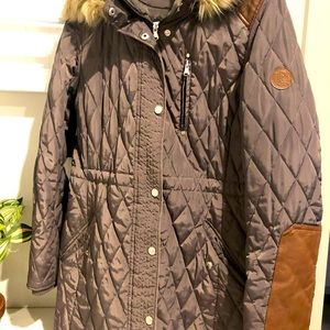 Ralph Lauren Olive colored Winter Coat with leather sleeve detail